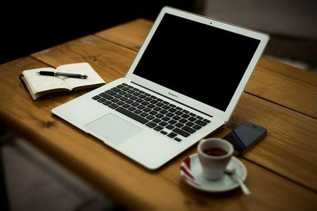 Laptophoes 15 Inch