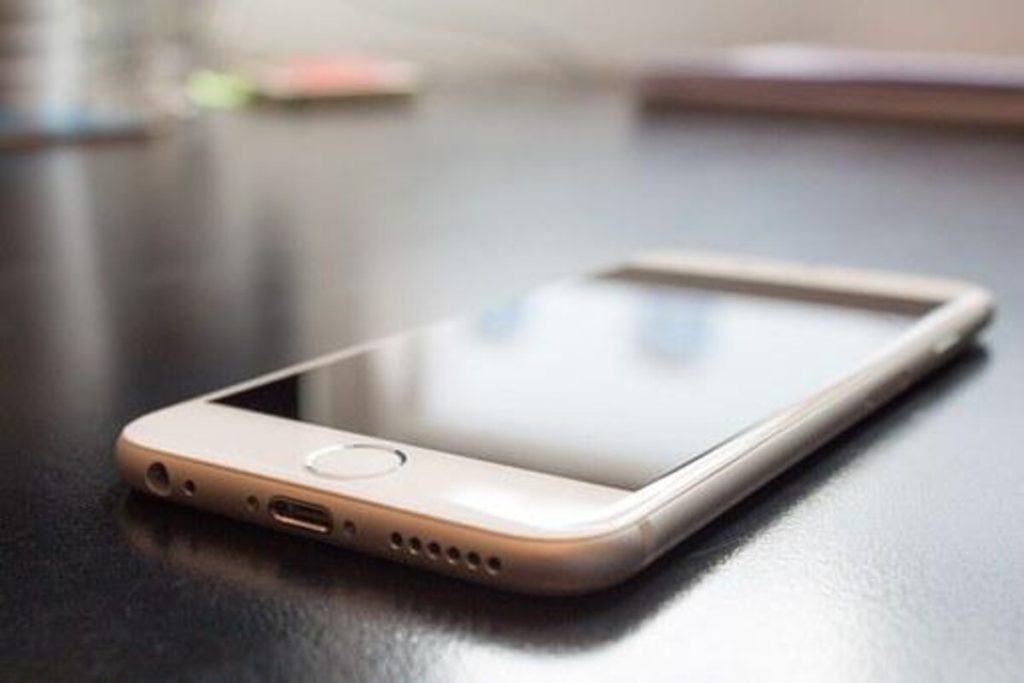 iPhone Hacker for hire