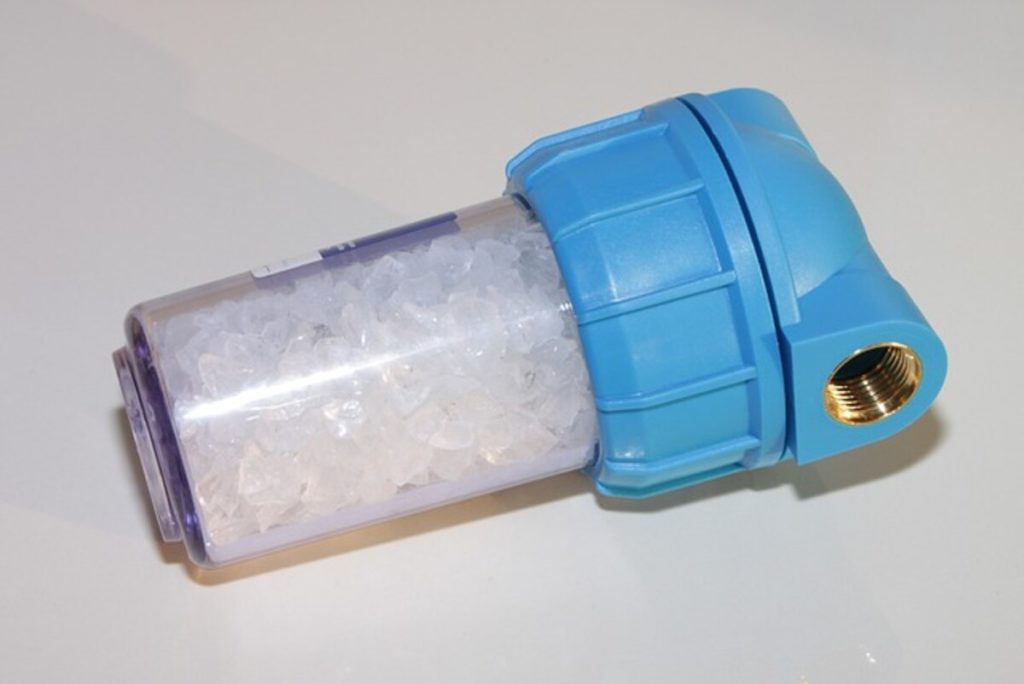 How to Install a Home Water Filter