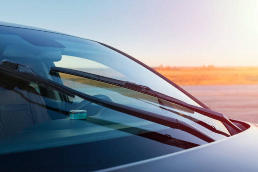 Seasonal Impact on Auto Glass Preparing for Winter